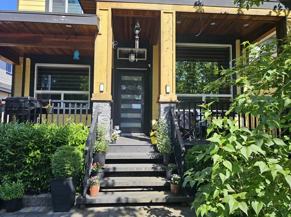 6312 128th St, Surrey, BC V3X 1S8