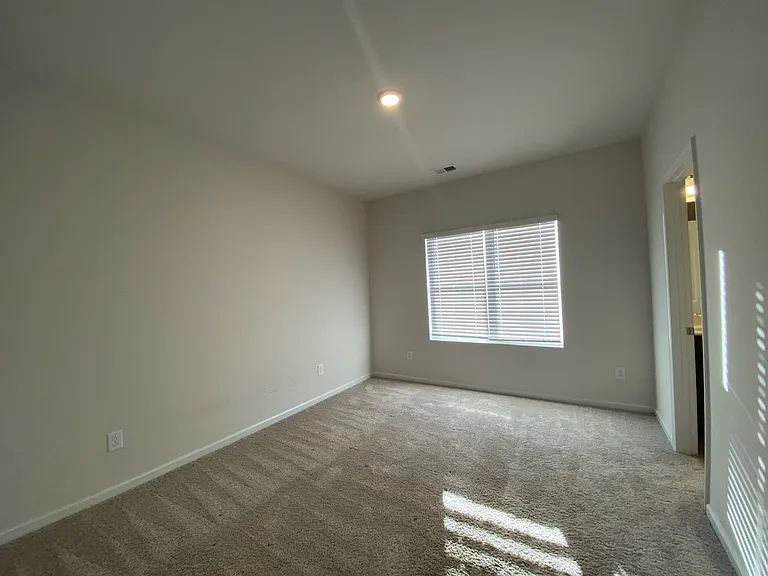 1103 Johns Walk Way — Photo 26