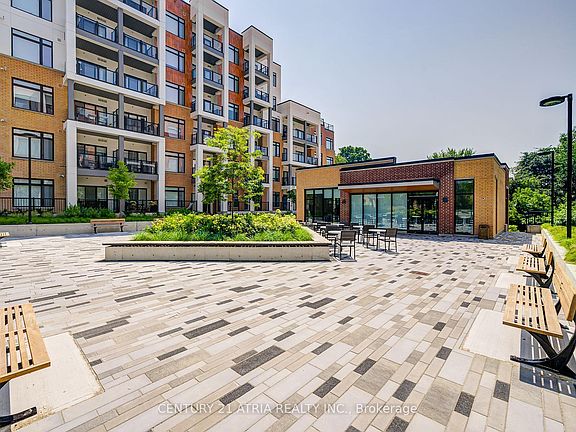 3rd image of 135 Canon Jackson Dr #302