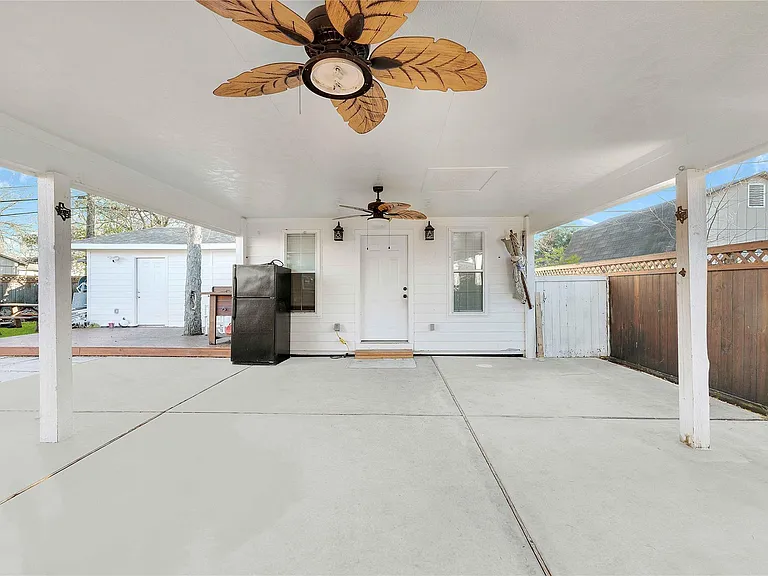 6014 Belarbor St — Photo 18