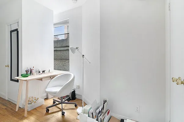 Rented by Compass | media 7