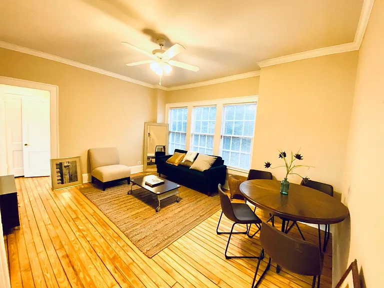 734 Frederica St NE — Photo 10