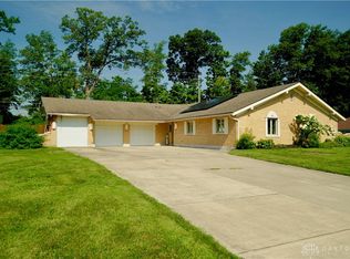 7339 Mohawk Trail Rd, Dayton, OH 45459
