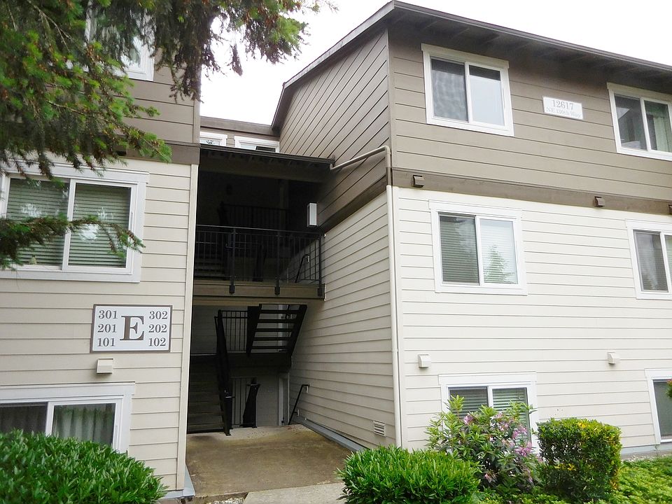 1st image of 12617 NE 130th Way APT E302