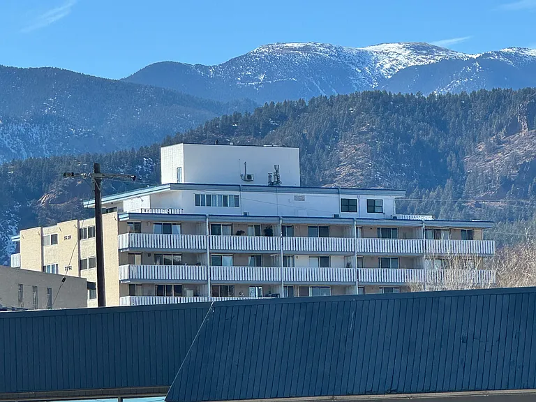 900 Saturn Dr #605 — Photo 32