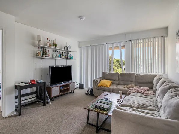 1327 Wilmot St, Ann Arbor, MI