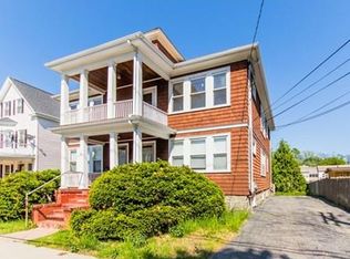 51 Austin St, Hyde Park, MA 02136
