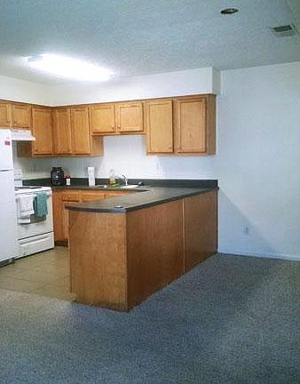 3rd image of 119 Chittenden Ave APT D