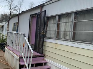 17776 Red Bud Ln APT 20, Shasta Lake, CA 96019