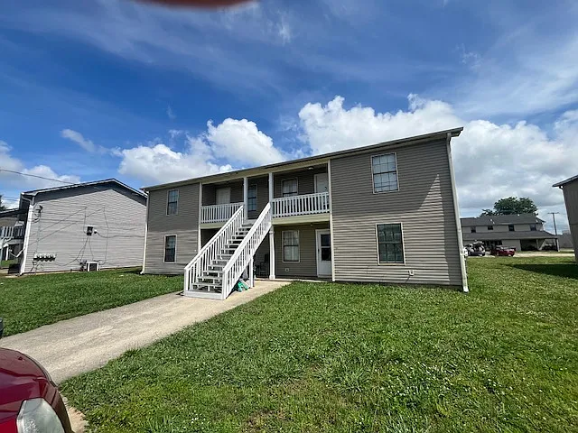 1804 Ororke Ln SW #B — Photo 7