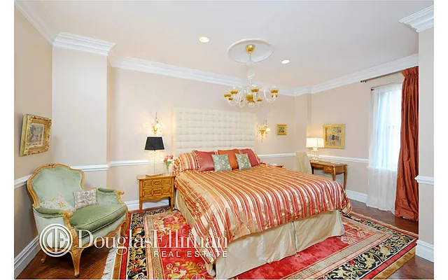 Rented by Douglas Elliman | media 55
