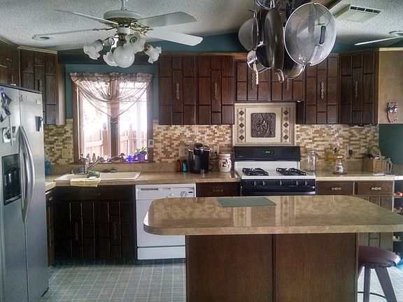 5th image of 9167 Meadow Ln