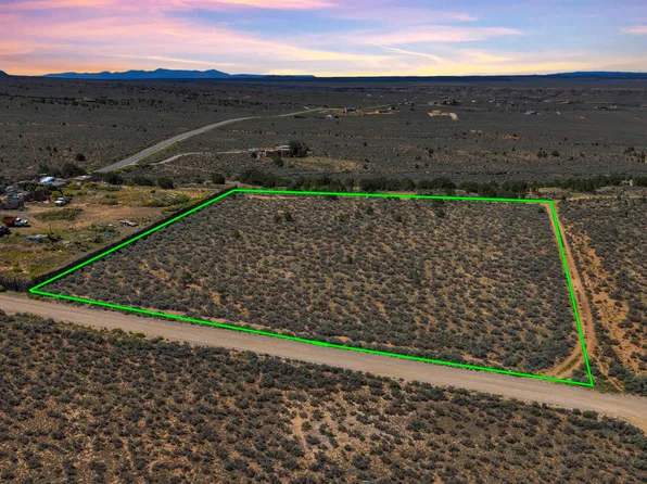 Adams Rd, Ranchos De Taos, NM 87557