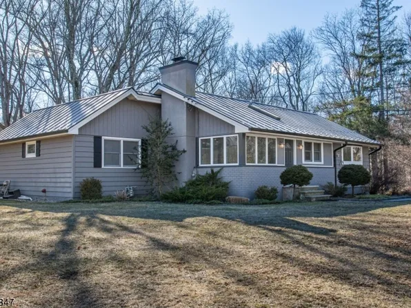 29 LEGION RD, Jefferson Twp., NJ 07438