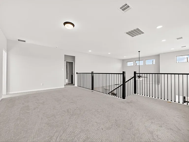 7438 Denali Dr — Photo 30