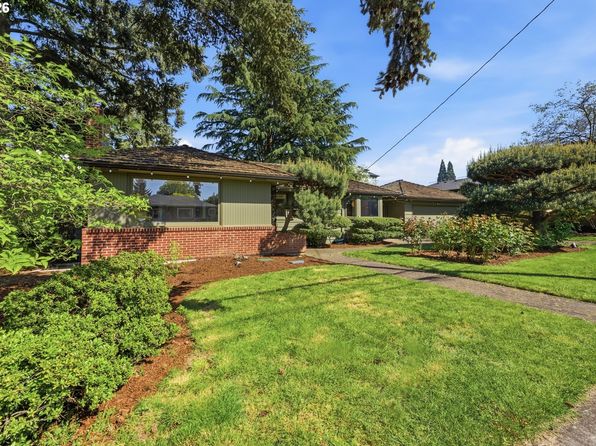Wood Land Realty