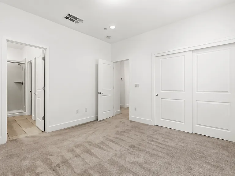 1475 Latitudes Way — Photo 18