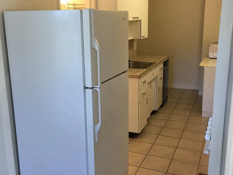 115 N Park St #5 — Photo 16