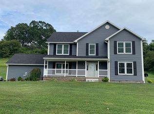 745 Chesterville Rd, Mineral Wells, WV 26150