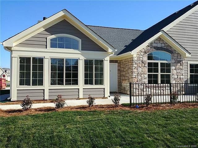1st image of 1307 Somersby Cir #15A