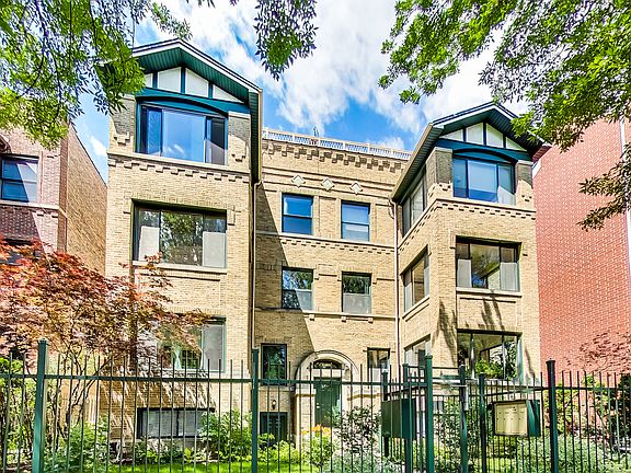 2nd image of 4432 N Magnolia Ave APT 3N