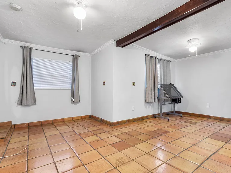 1314 N J St #B — Photo 10