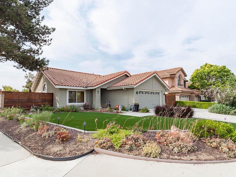 Cupertino_Low-1