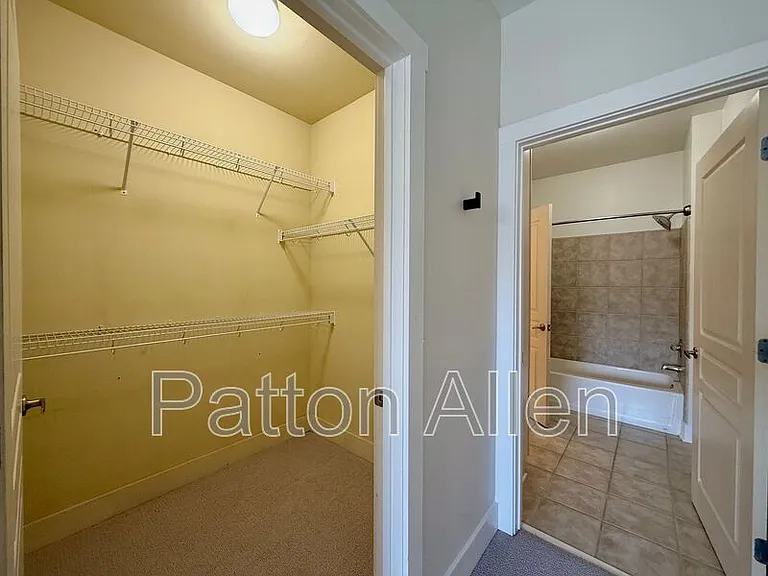 9 Kenilworth Knl #202 — Photo 26