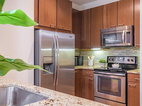 3rd image of 4730 Fairmount St APT 2213
