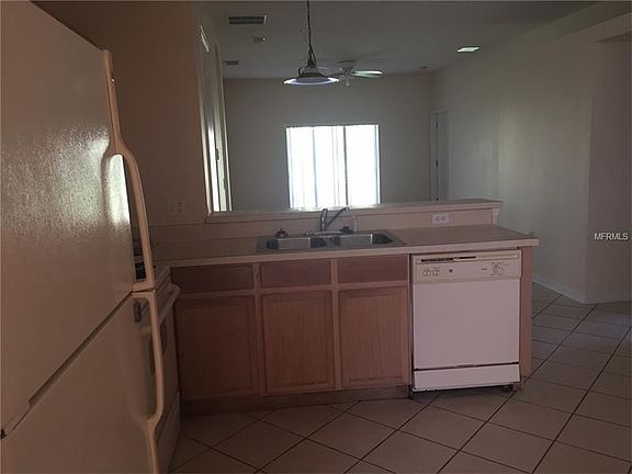 4th image of 10113 Granite Bay Dr