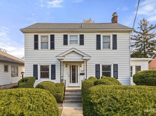 363 Orchard St, Elgin, IL 60123