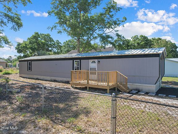2nd image of 2828 Burnsville Street SW