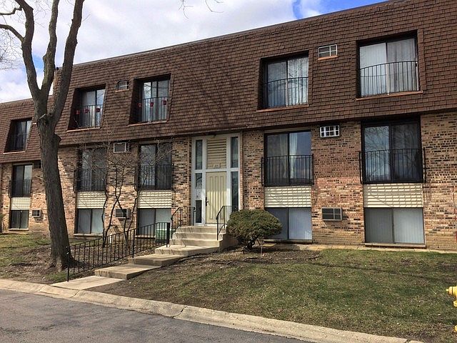 1st image of 205 N Waters Edge Dr APT 201