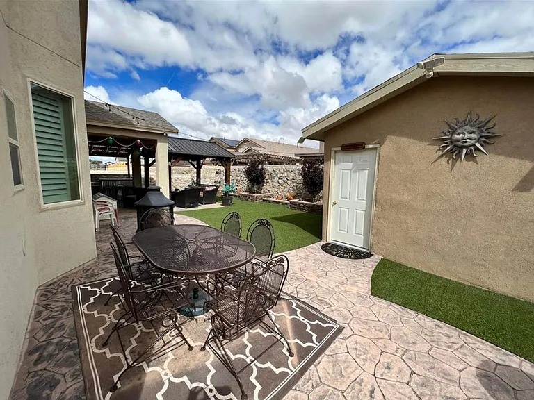 14381 George Campbell Ct — Photo 8