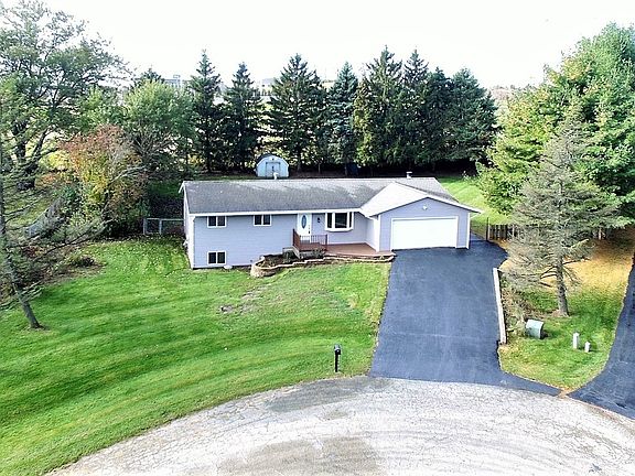 4th image of 7919 Conehill Cir