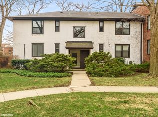 684 Park Ave W, Highland Park, IL 60035