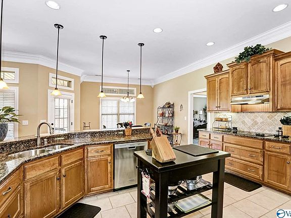 3rd image of 203 Danaher Ln NW