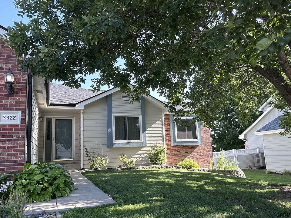 1st image of 3322 Canyon Rd