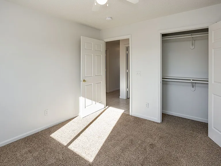 3 Bedroom Home for rent in Des Moines, IA — Photo 9