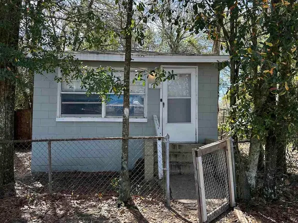 1011 W Hatton St, Pensacola, FL 32501