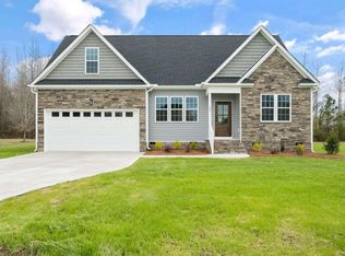 144 Sunset Pointe Dr, Clayton, NC 27520