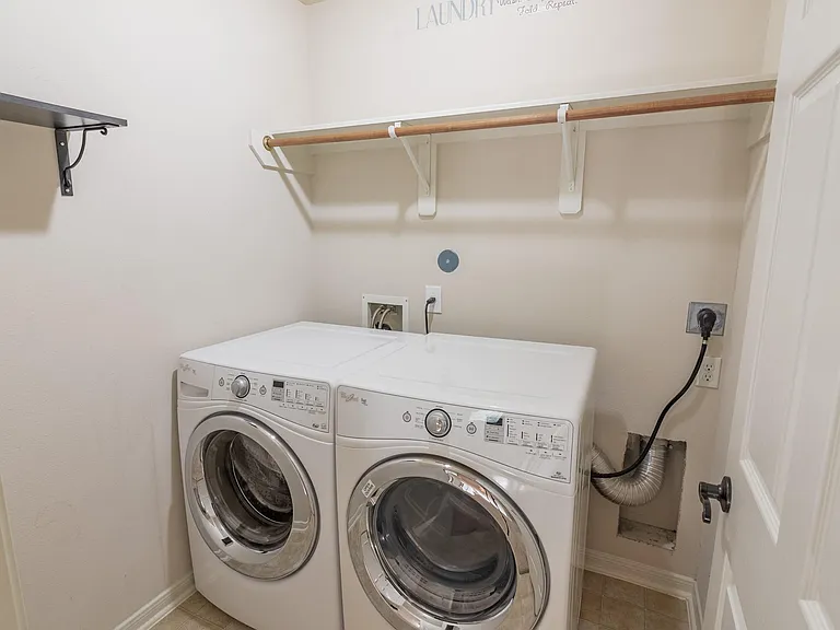 22626 Goss Spring Ct — Photo 23