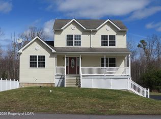 230 Juniper Ln, Drums, PA 18222