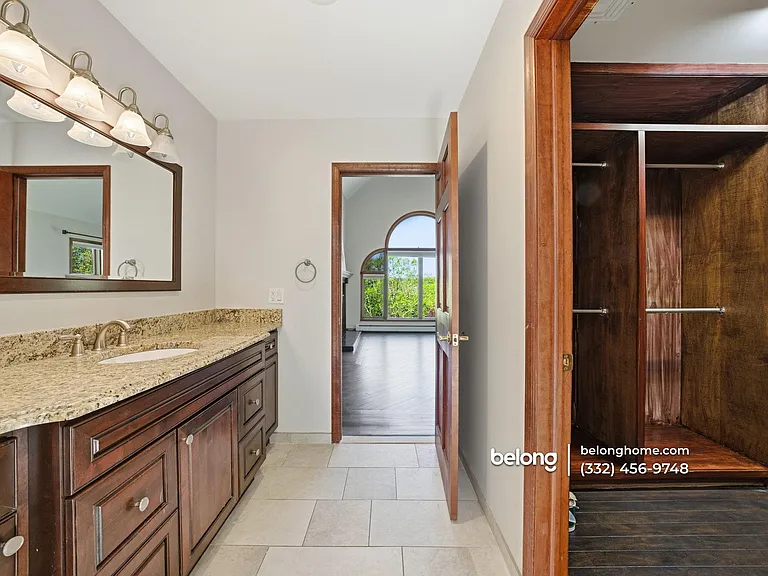 24 Table Rock Rd — Photo 6