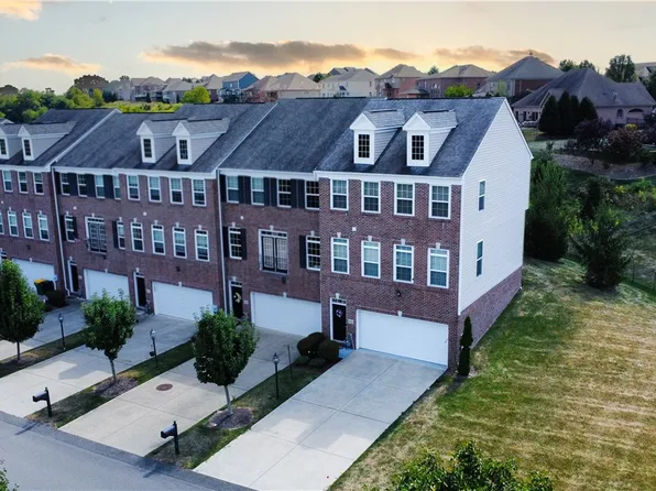 551 Gala Dr, Canonsburg, PA 15317