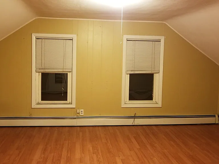 132 Armistice Blvd — Photo 6