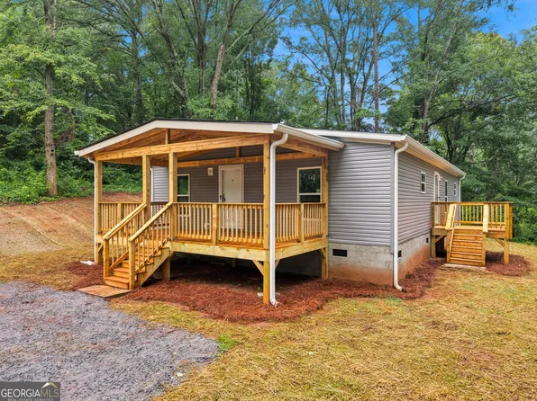 2218 Old Scenic Dr, Villa Rica, GA 30180