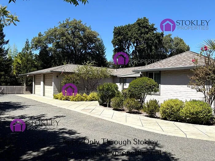 3 bed, 2.0 bath, 1816 sqft, $4,295 — Photo 1