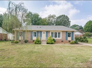 1503 Lord Foxley Dr, Greensboro, NC 27405