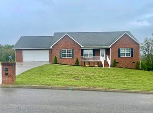 1352 Benjamin Blvd, Sevierville, TN 37876